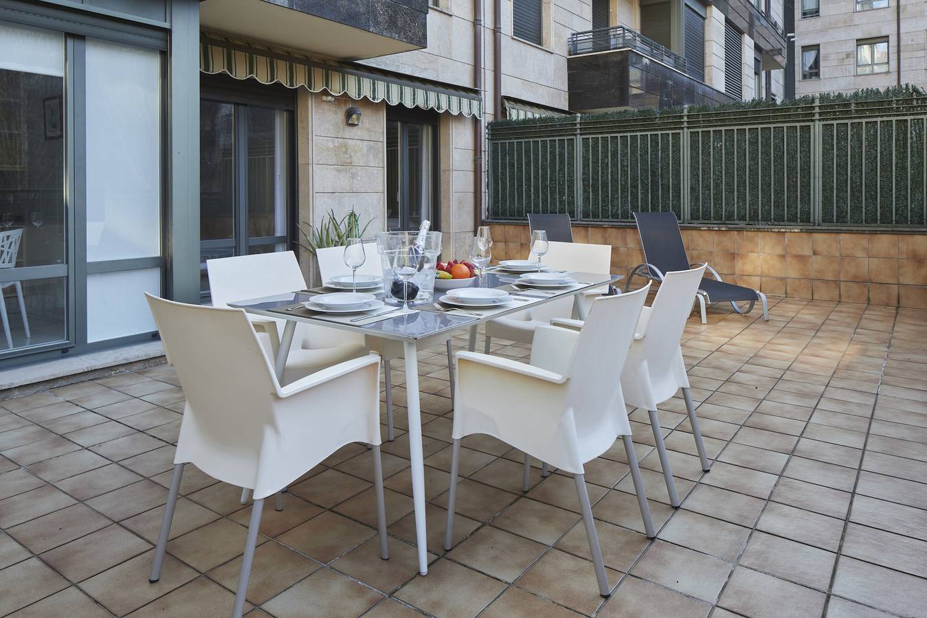 Appartement entier, Appartement de vacances pour 6 personnes avec balcon in Playa de la Concha, San Sebastian
