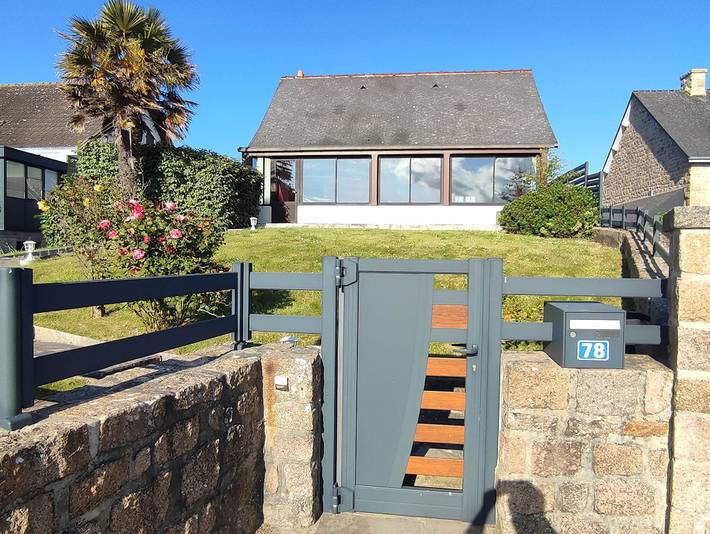 Gîte pour 10 personnes, avec jardin et terrasse, animaux acceptés à Barfleur - 2