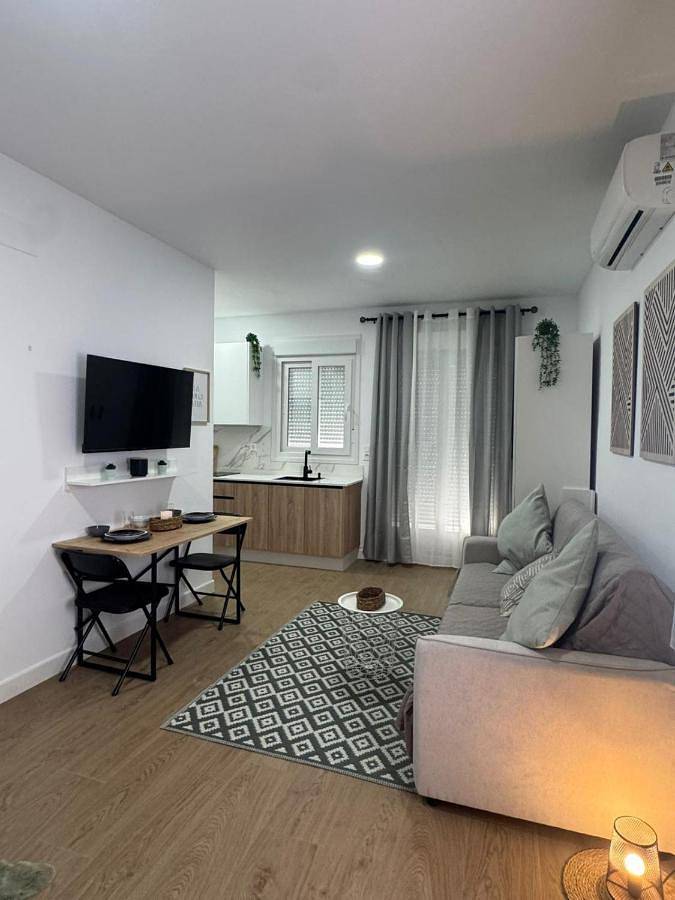 Apartamento de vacaciones para 4 personas, con terraza y vistas - 1