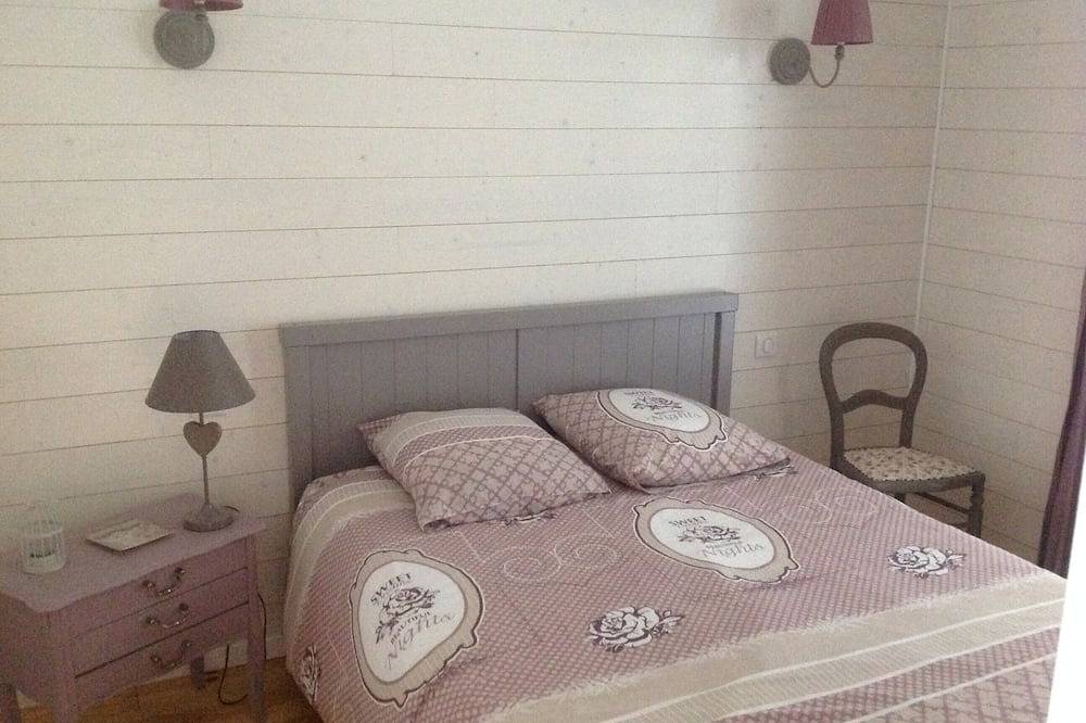 Cottage in the Basque country in the province of soule in Charritte-de-Bas, Région d'Oloron-Sainte-Marie
