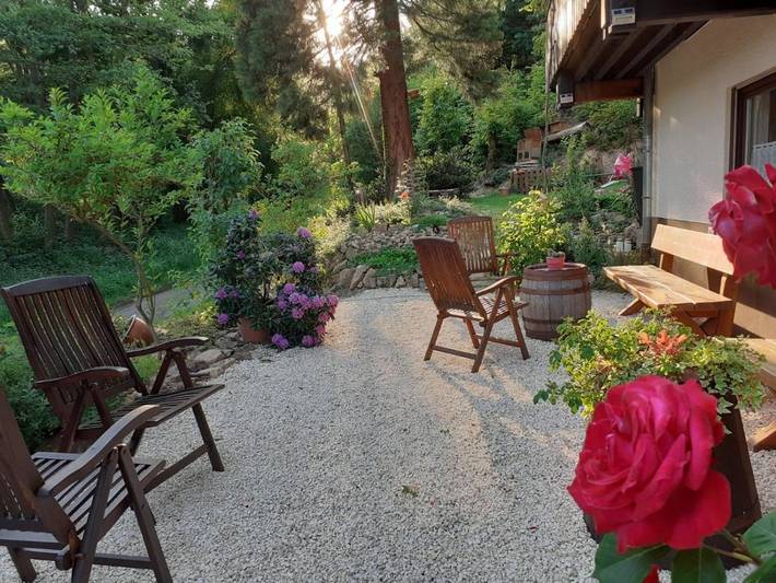 Ferienwohnung für 2 Personen, mit Ausblick und Garten sowie Seeblick in der Pfalz - 3