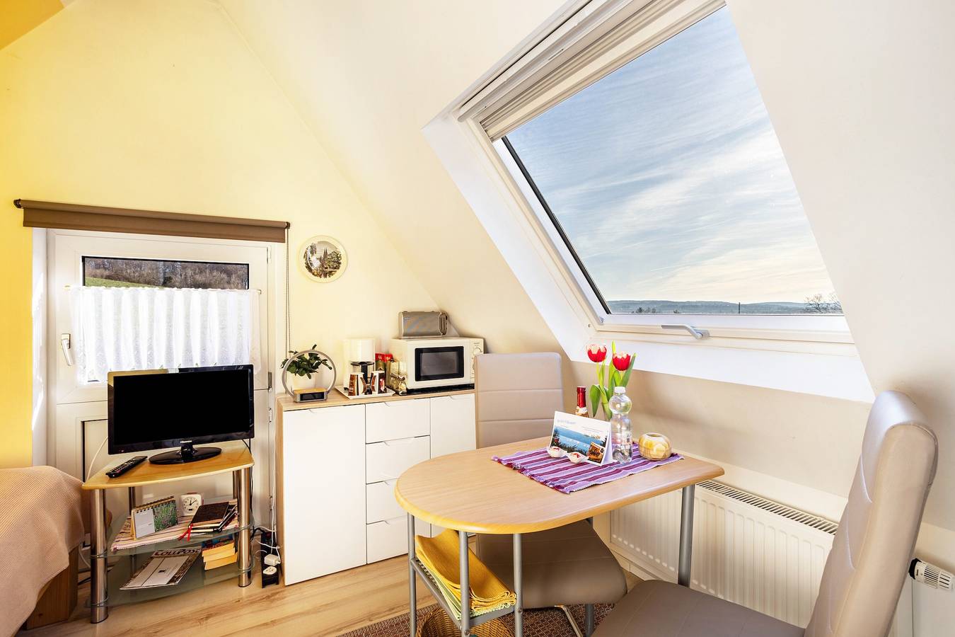 Ganzes Studio, Studio casa felicitas, 1 wohn-/schlafzimmer, max. 2 personen (für kleinkinder nicht geeignet) in Möhnesee, Kreis Soest