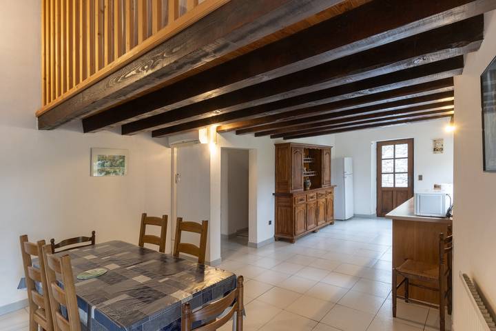 Petite maison 'Les Sources Gîte La Grange' avec piscine partagée, terrasse privée in Chambonas, Parc naturel régional des Monts d'Ardèche