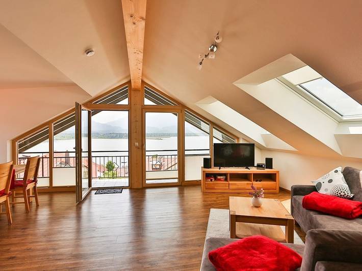 Ferienwohnung mit 1 Schlafzimmer in Hopfen am See, Bayerisch Schwaben