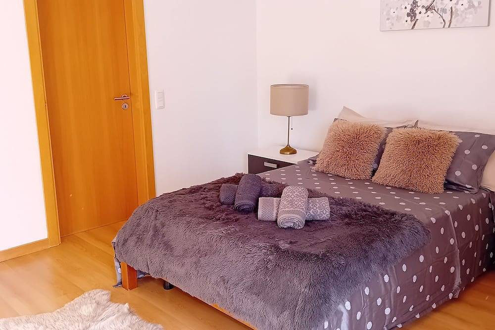 Ganze Wohnung, Spacious and welcoming modern apartment. in Olhão, Parque Natural da Ria Formosa