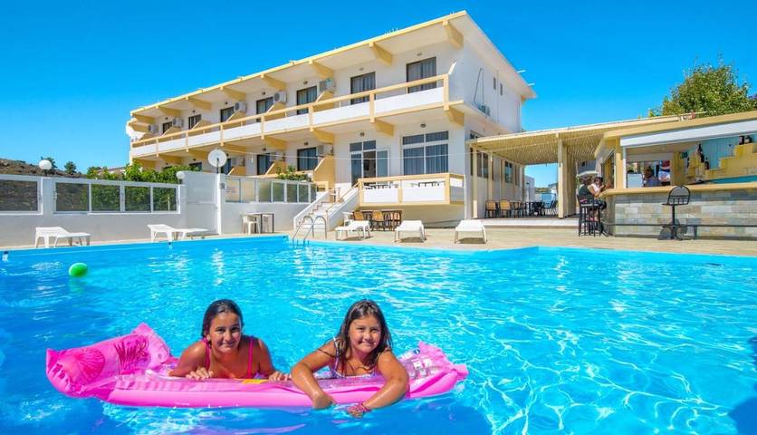 Hotel für 2 Personen, mit Balkon und Terrasse sowie Garten und Pool in Archangelos - 4