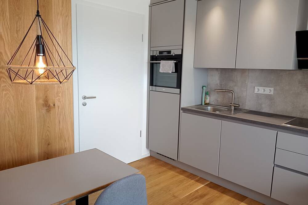 Ganze Wohnung, Moderne Ferienwohnung am Ortsrand mit direkter Nähe zur Natur in Schwäbischer Wald