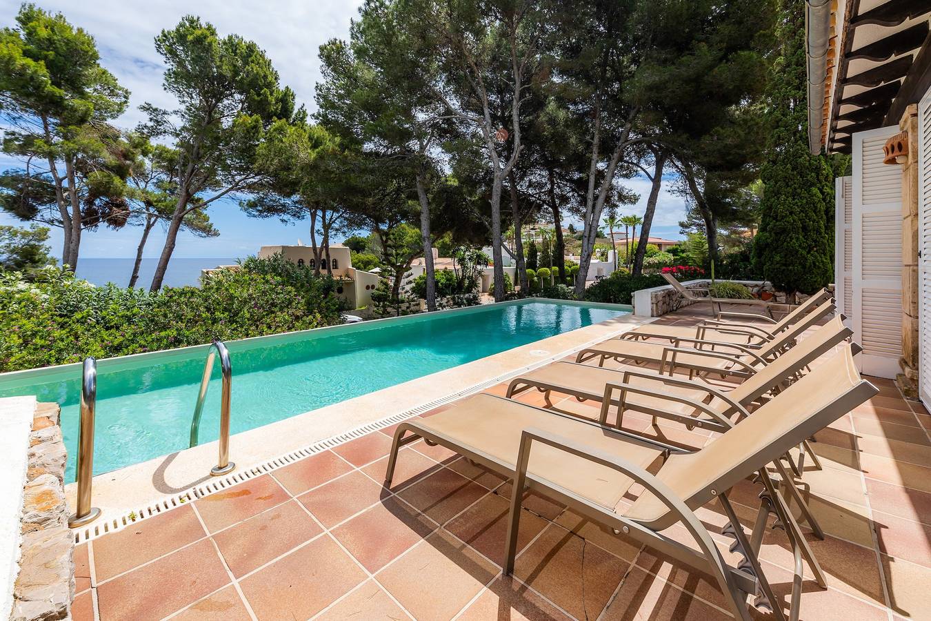 Ferienhaus Villa Cala Padri mit Pool, Wlan, Klimaanlage, Terrasse und Garten in Cala Provencal, Capdepera