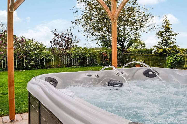 Casa rural para 7 personas, con jacuzzi y jardín, Se admiten mascotas - 1