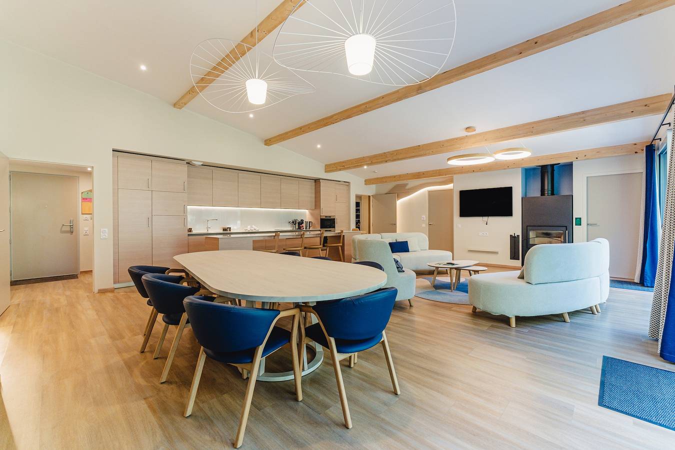 Villa pour 8 personnes avec piscine in Bailly-Romainvilliers, Seine-et-Marne