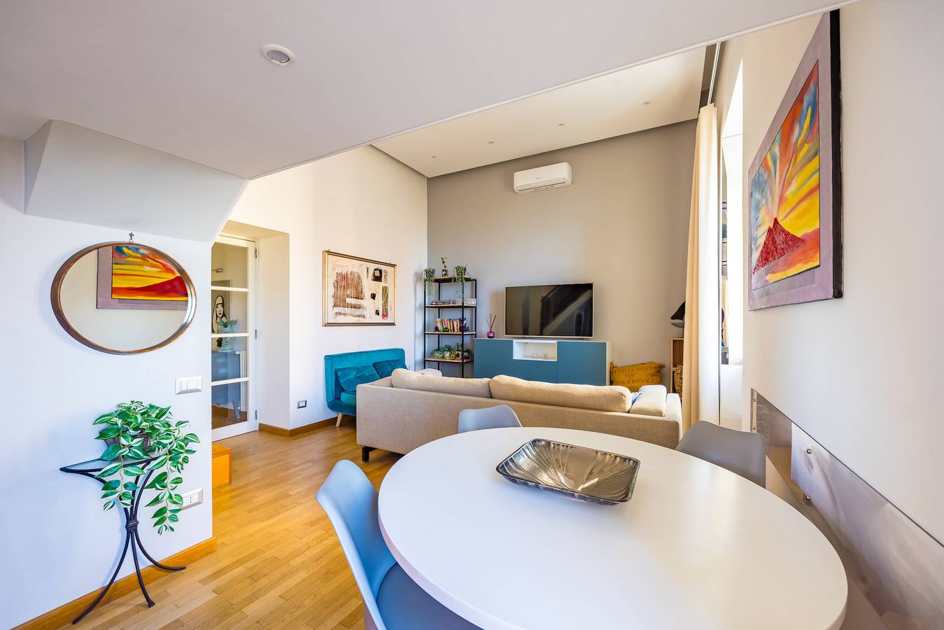 Lite Life Panoramic Flat by Napoliapartments, foto 14