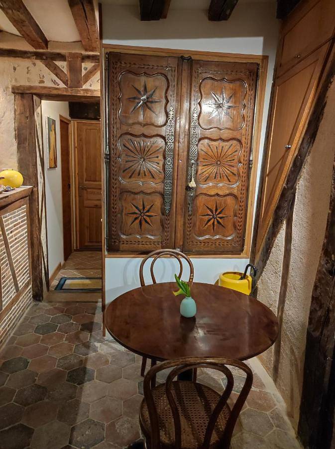 Gîte pour 4 personnes dans Cathédrale Notre-Dame (Chartres)