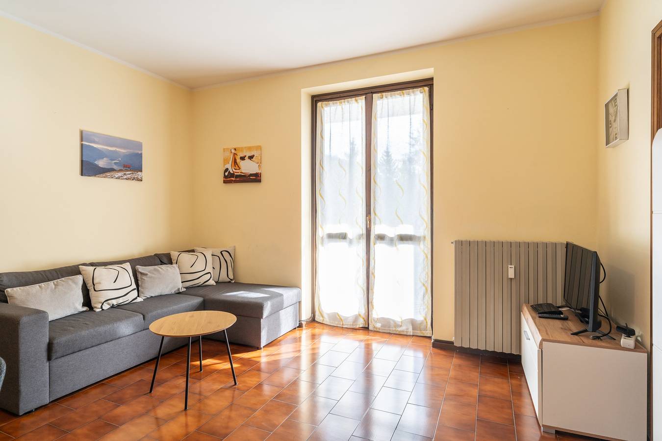 Ganze Wohnung, Valley Hideaway with private garden near Como lake in Taceno, La Valsàssina