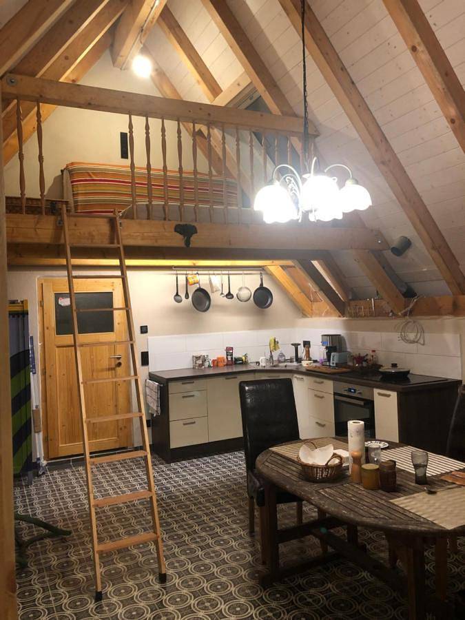 Ganze Wohnung, Gasthaus zur Rundkapelle in Südwest, Leipzig