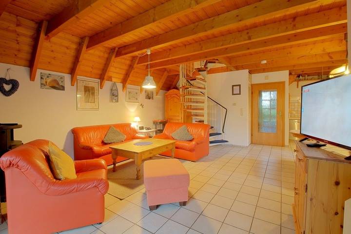 Ferienhaus für 4 Personen, mit Terrasse und Garten in Dorum - 3