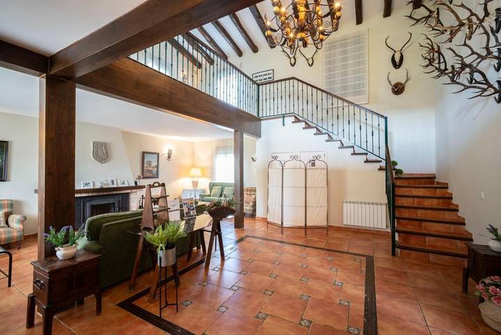 Casa rural para 18 personas, con vistas además de piscina y jardín, Se admiten mascotas en Provincia de Cáceres - 4