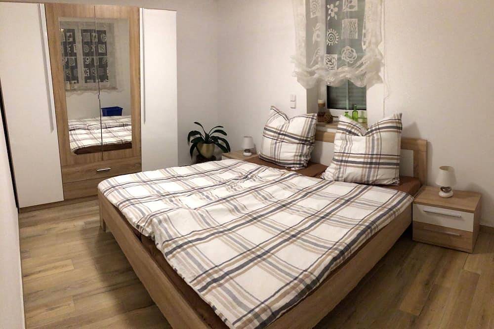 Entire apartment, New country house in the heart of the Ore Mountains **** Top vacation apartment - Wlan & Wallbox in Olbernhau, Ore Mountains