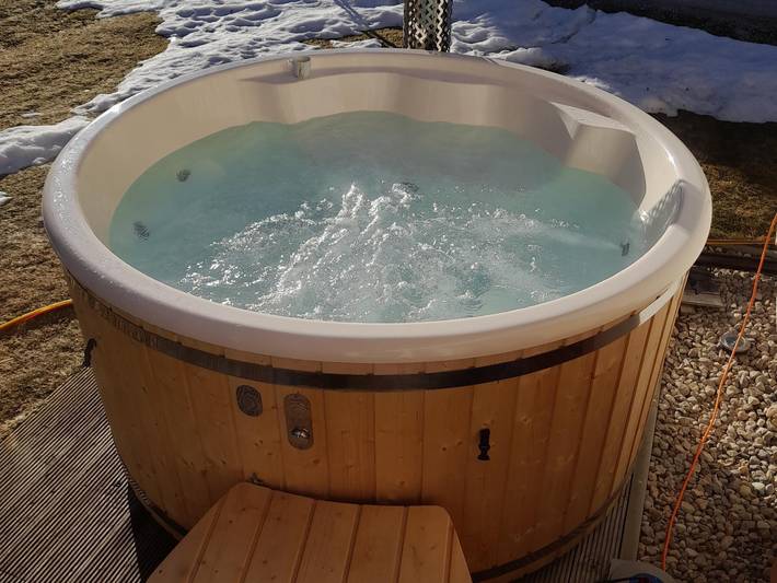 Chalet mit Hot Tub und Gartensauna in Rottenmanner und Wölzer Tauern, Irdning-Donnersbachtal