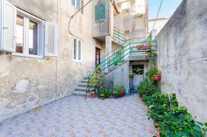 Hotel für 2 Personen, mit Balkon in Rab Stadt