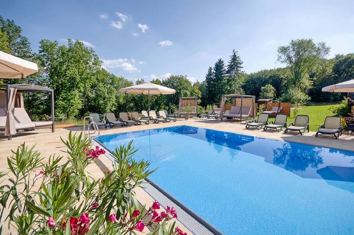 Ferienwohnung, mit Pool und Sauna in Schmalkalden