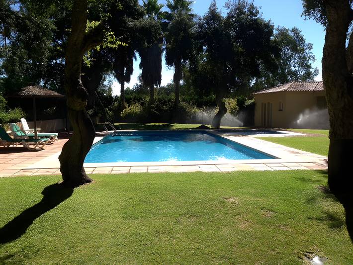 Maison de vacances pour 6 personnes, avec jardin et bassin pour enfant à Sotogrande