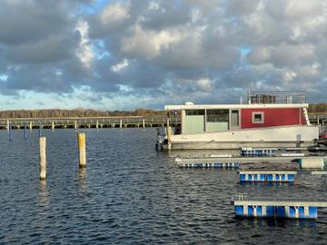 Hausboot für 2 Personen in Ribnitz, Ribnitz-Damgarten, Bild 3
