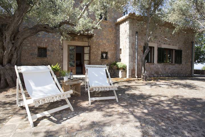 Villa für 4 Personen, mit Terrasse und Garten in Sóller - 2
