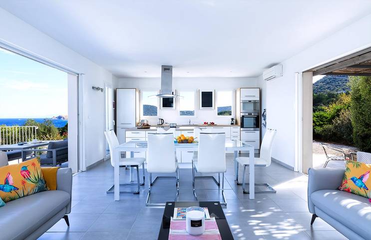 Villa pour 8 personnes, avec piscine et balcon à Corbara - 3