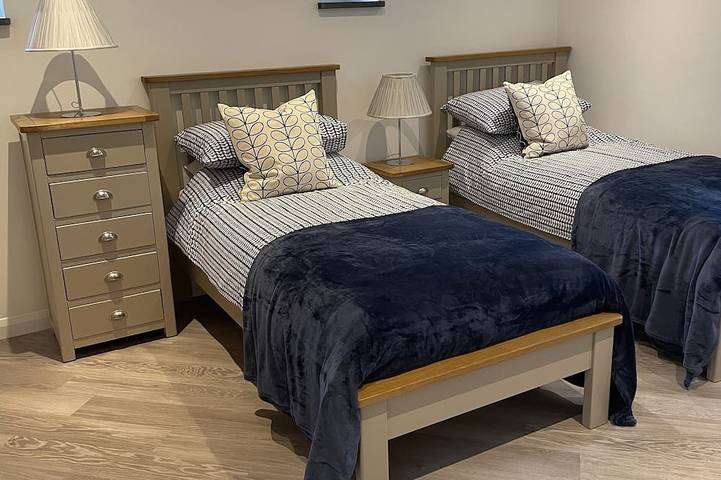 New luxury converted barn at the foot of Moel Hebog in Beddgelert, Snowdonia