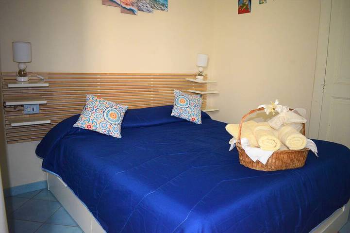 Gîte pour 3 personnes, avec terrasse à Vietri sul Mare - 3