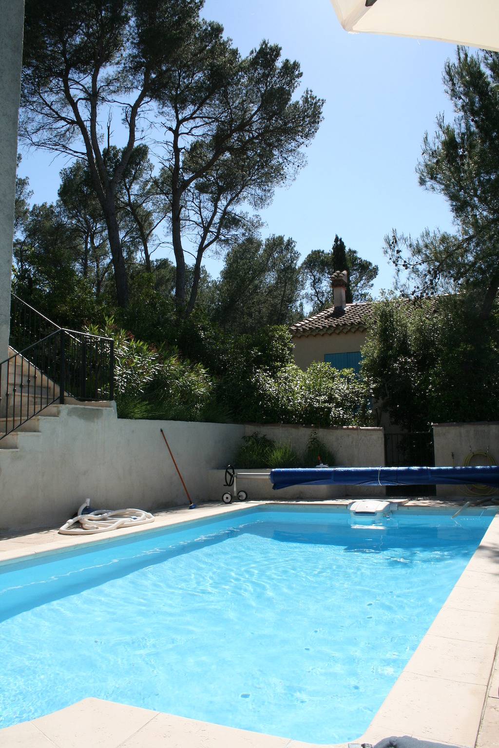 Sous les  Pins in Saint-Étienne-du-Grès, Région d'Arles