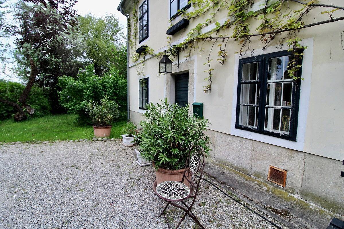 Ganze Wohnung, Ferienwohnung für 5 Personen mit Terrasse in Krems an der Donau, Türnitzer Alpen