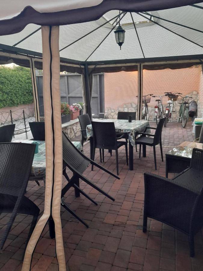 Chambre d’hôte pour 6 personnes, avec terrasse à Fiumicino - 3