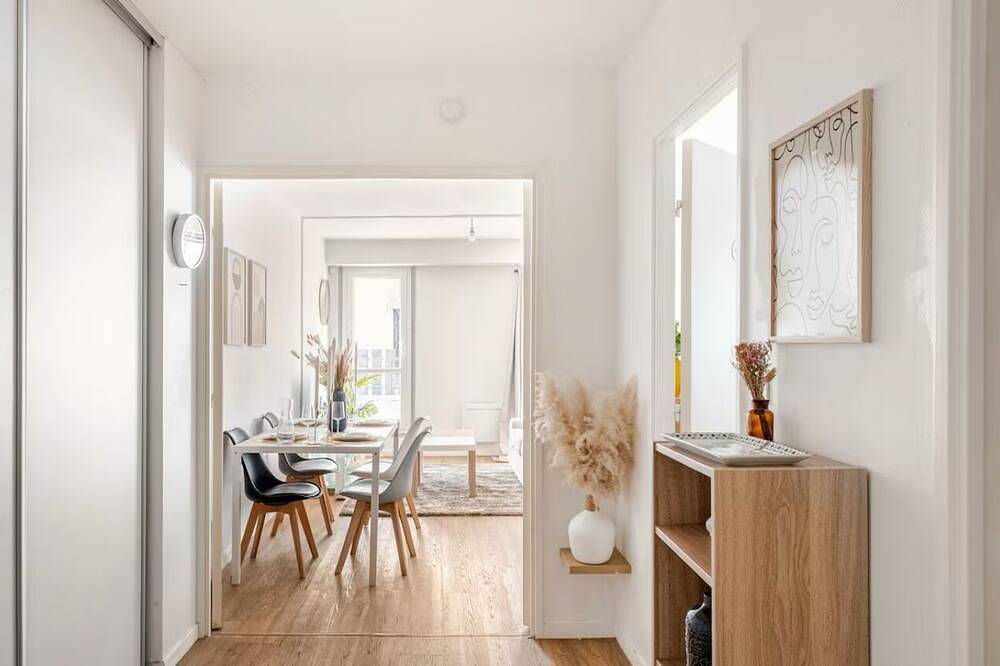 Entire apartment, Apartment Bonaparte Spa & terrace in Évry-Courcouronnes, Essonne