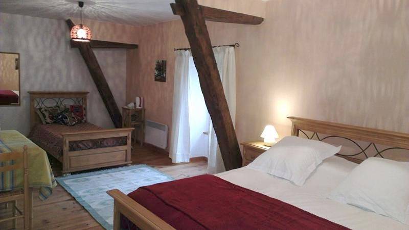 Double Room - Disability Access in Foix, Ariège