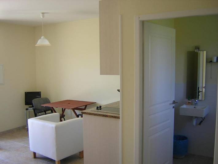 Location de vacances pour 4 personnes, avec jardin et terrasse à Escos - 3