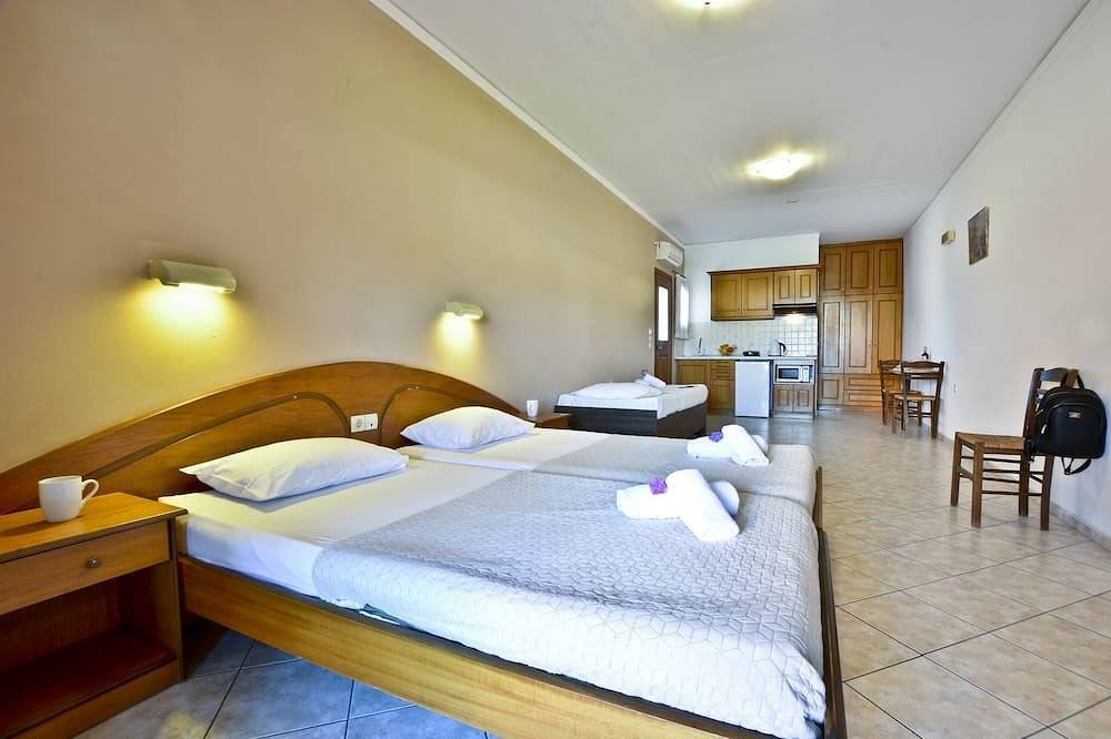 Louvros Studio 102 Sidari Corfu in Sidari, Corfu