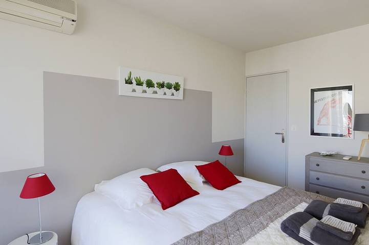 Gîte pour 8 personnes, avec balcon, animaux acceptés dans Palais des Papes - 3