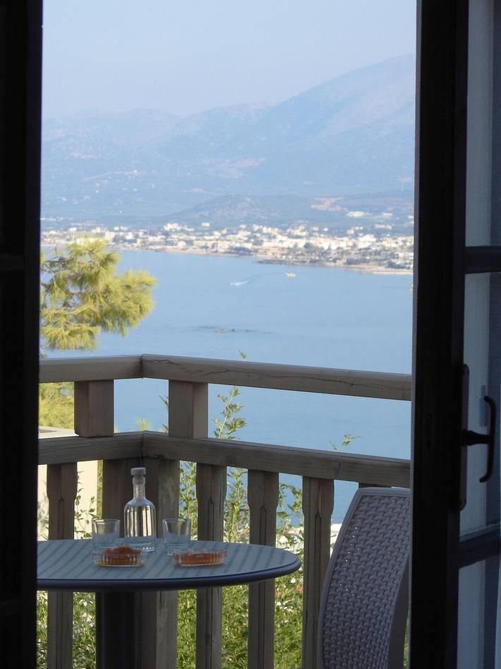 Ferienhaus für 4 Personen, mit Meerblick und Balkon sowie Garten