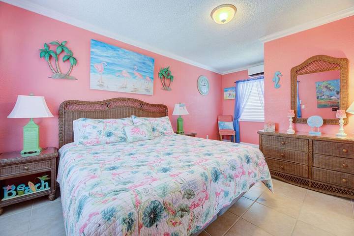 Vacation rental for 4 people, with terrace and pool in Pompano Beach