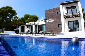 Villa in Sant Josep de sa Talaia, Ibiza Süden für 12 