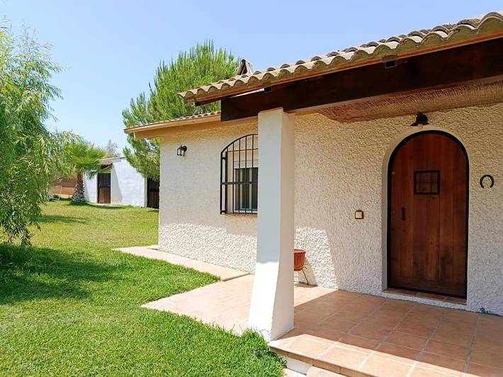 Casa rural para 5 personas, con piscina y jardín en Hinojos - 4