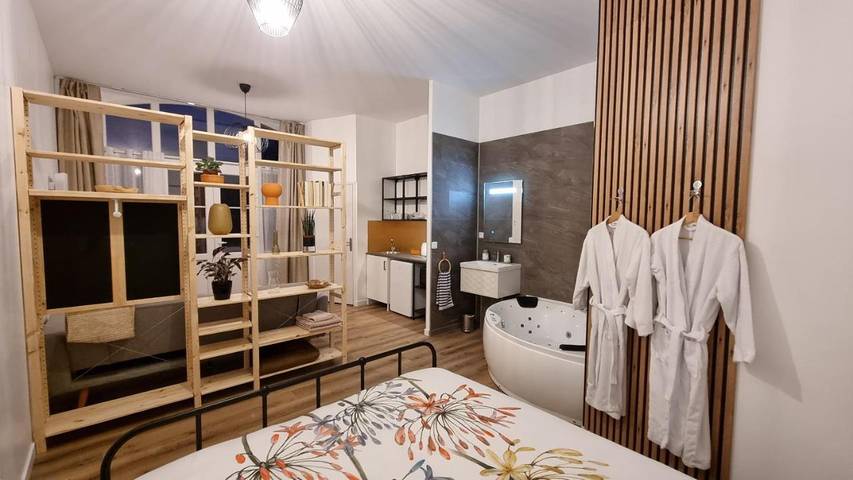 Location de vacances pour 2 personnes, avec jardin et jacuzzi dans Parc naturel régional de la Montagne de Reims - 2