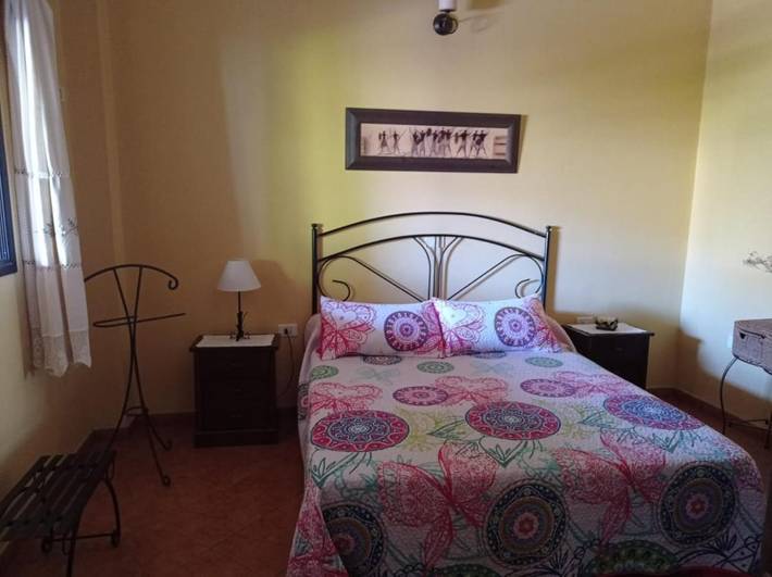 Gîte pour 4 personnes, avec terrasse et vue dans Alojera - 2