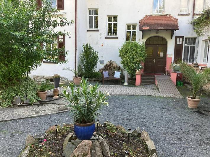 Ferienwohnung für 2 Personen, mit Terrasse und Garten in Bad Klosterlausnitz - 2