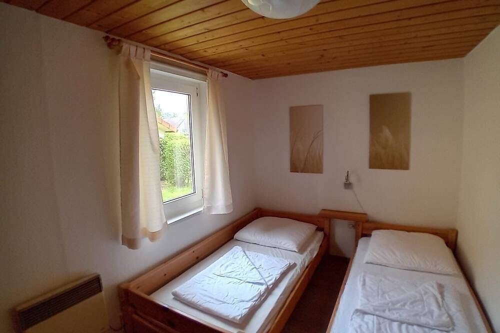 Möwe 38 - Kleines gemütliches Ferienhaus im Ferienpark Mirow in Mirow, Mecklenburg-Strelitz