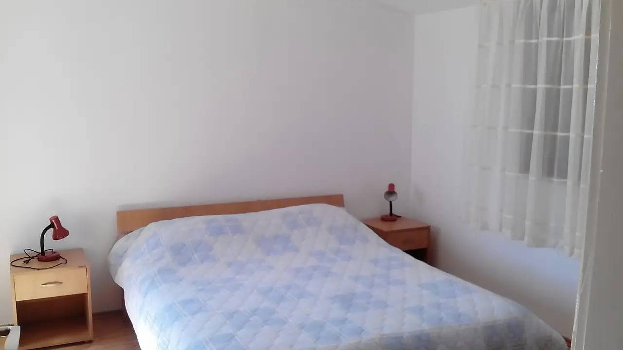 Ganze Ferienwohnung, Ferienwohnung für 4 Personen (45 m²) in Prvic Sepurine in Dalmatinische Inseln