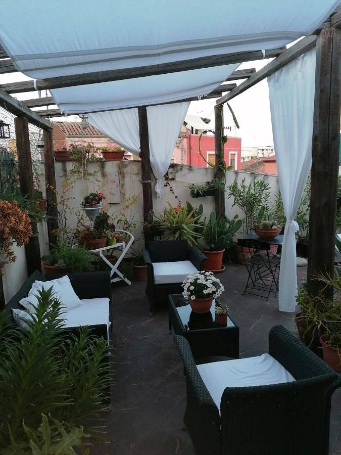 Maison d’hôte pour 2 personnes, avec terrasse, animaux acceptés à Aci Castello - 2