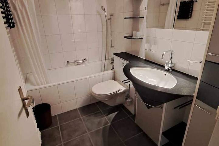 Entire apartment, I dr Rehwiesa B31 Appartement/Fewo, Bad, Wc, 4-Bettwohnung in Arosa, Plessur alps