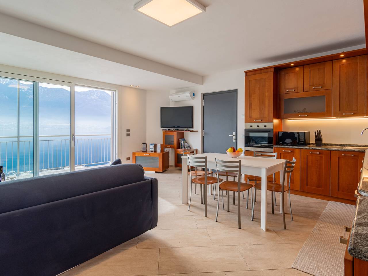 Hel lejlighed, Girasole (Gla128) in Kommune Gera Lario, Valtellina